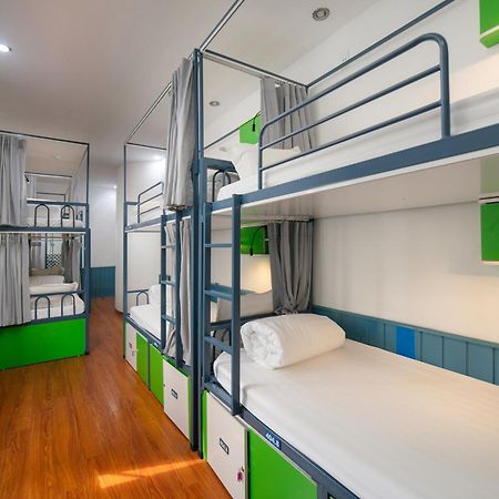 Hanoi Solo Hostel Экстерьер фото