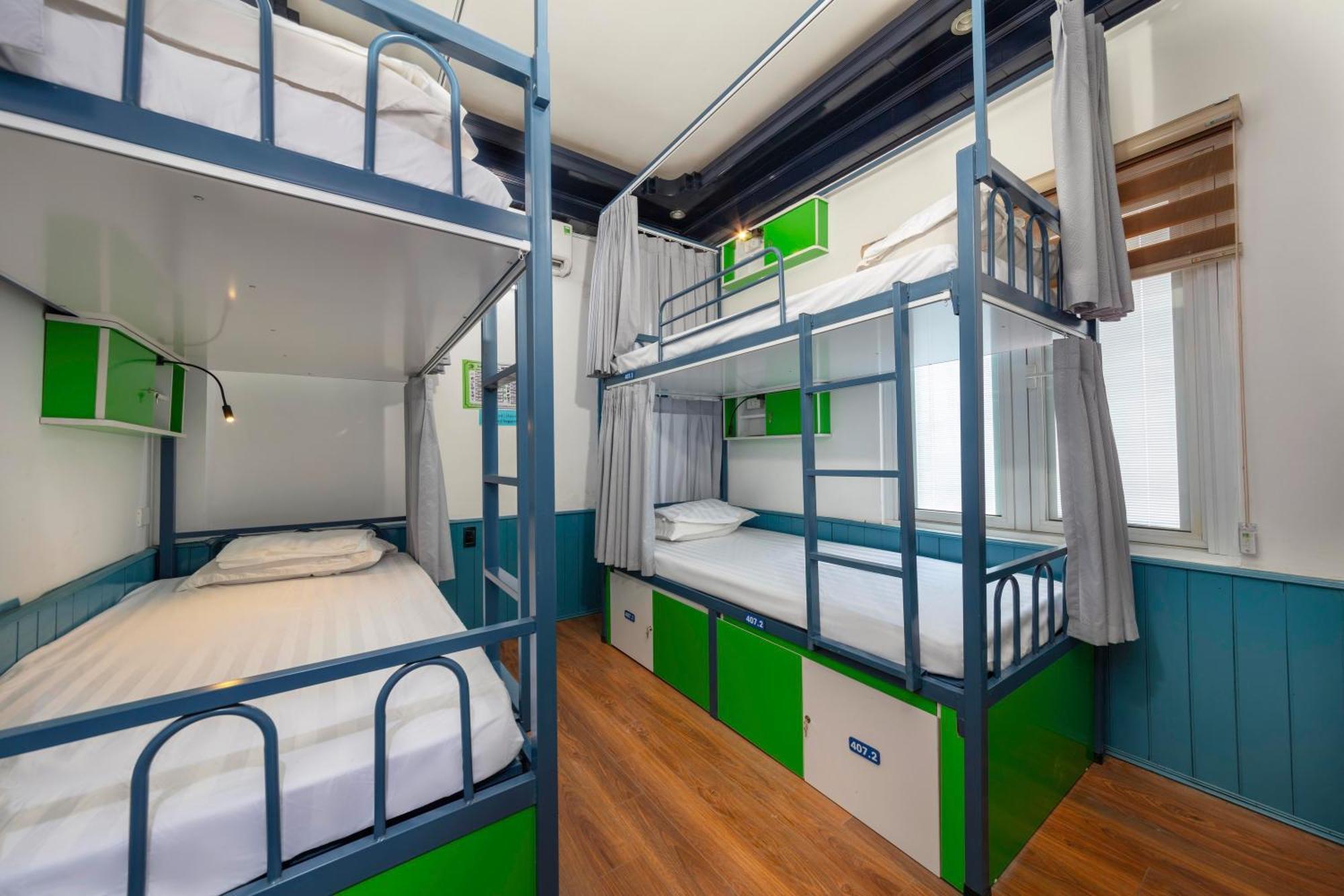 Hanoi Solo Hostel Экстерьер фото