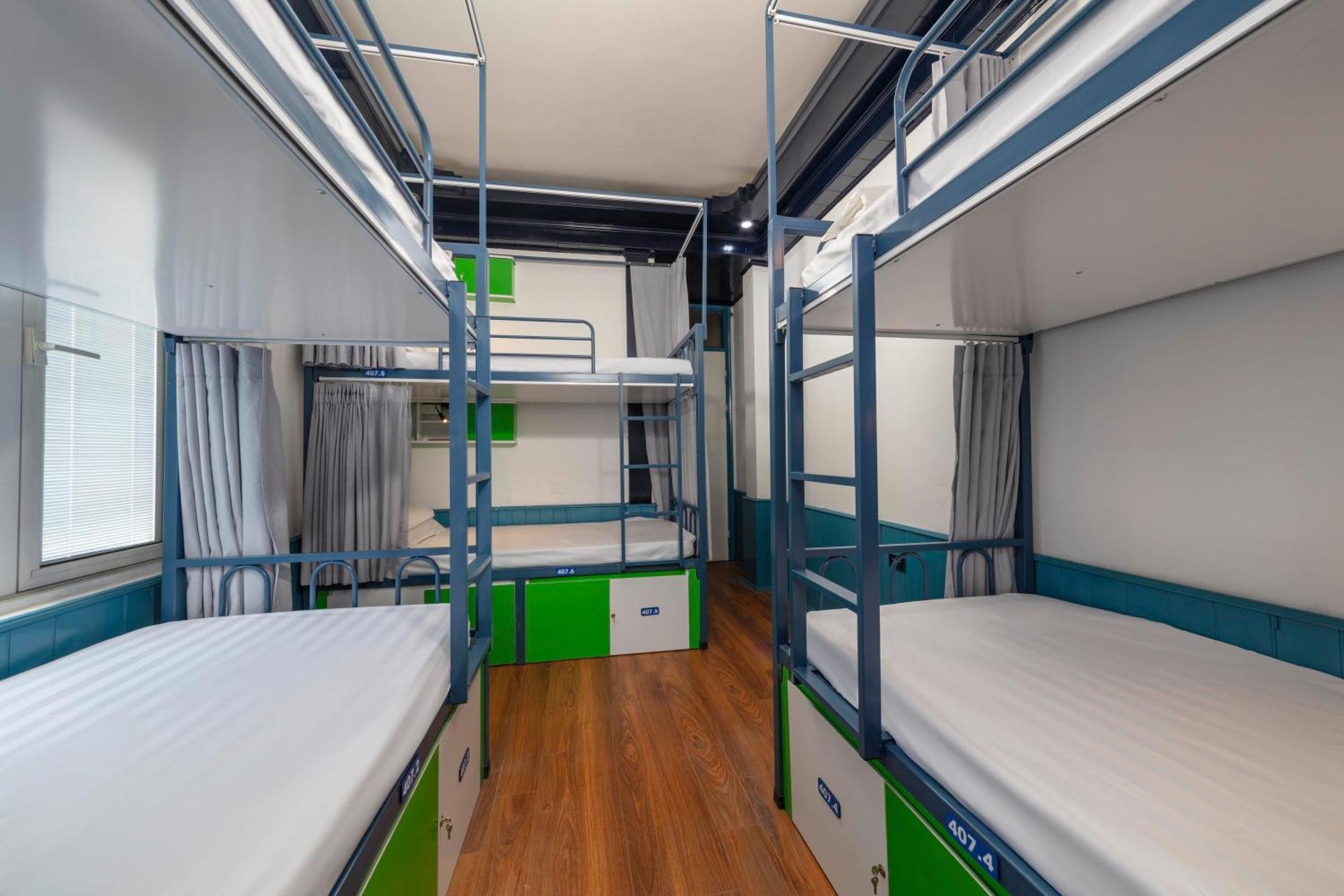 Hanoi Solo Hostel Экстерьер фото