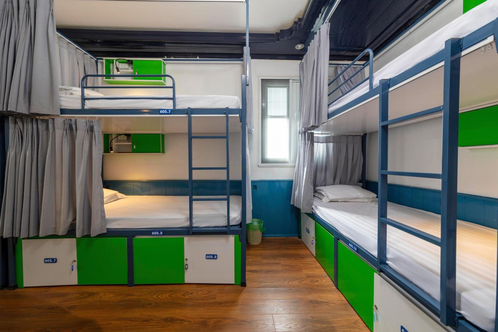 Hanoi Solo Hostel Экстерьер фото