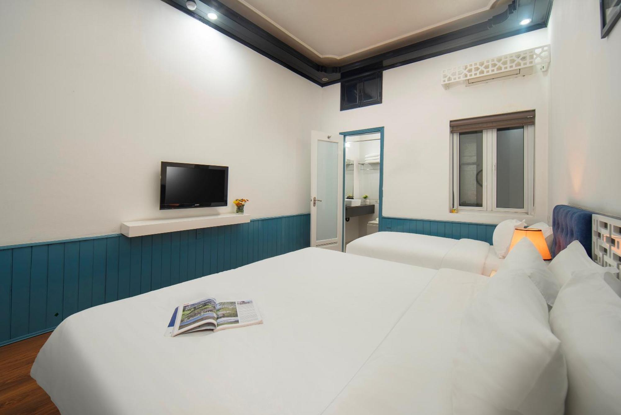 Hanoi Solo Hostel Экстерьер фото