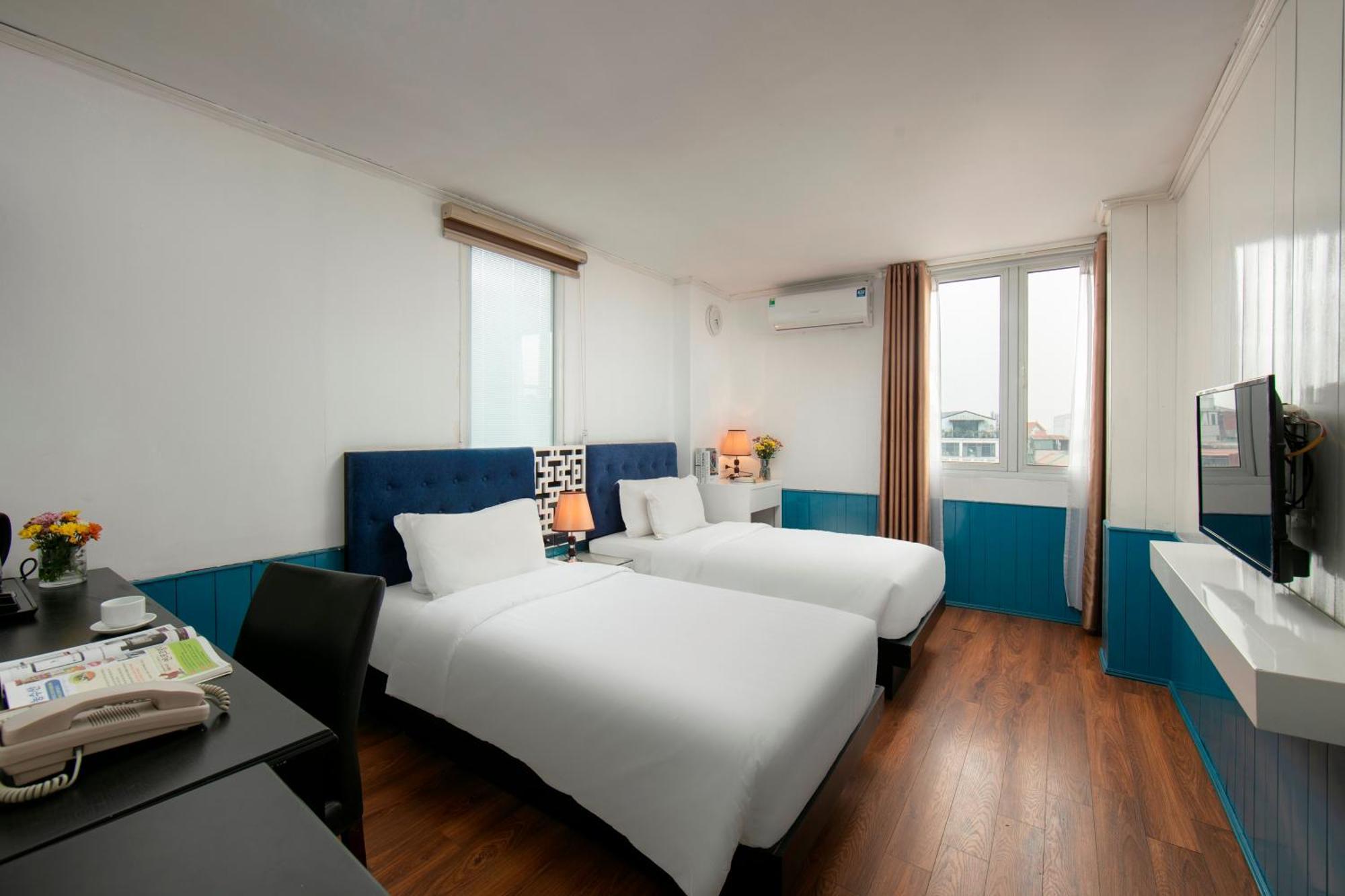 Hanoi Solo Hostel Экстерьер фото